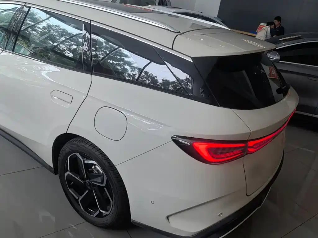 BYD Seal 06 DM-i Touring — миниатюра 5