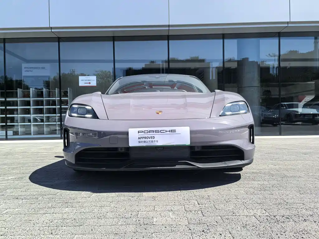 Porsche Taycan 2025 Taycan