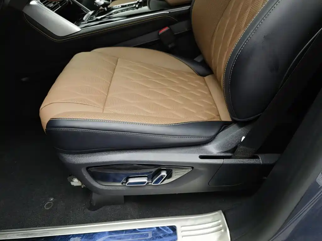 BYD Tang New Energy — миниатюра 20
