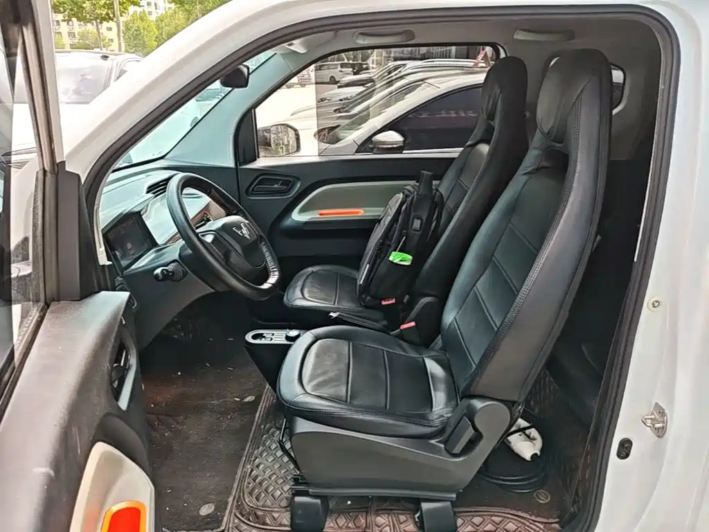 Wuling MINIEV — миниатюра 15