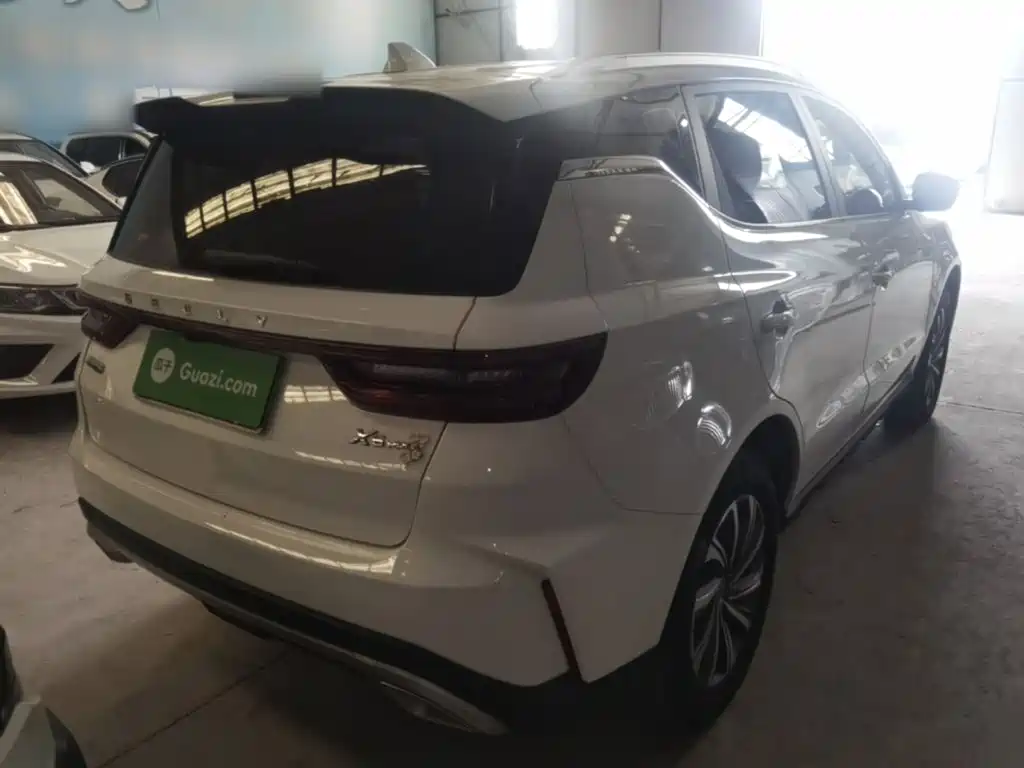 Geely Vision X6 — миниатюра 7