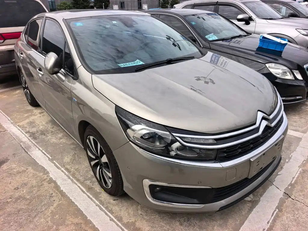 Citroen C4L — миниатюра 2