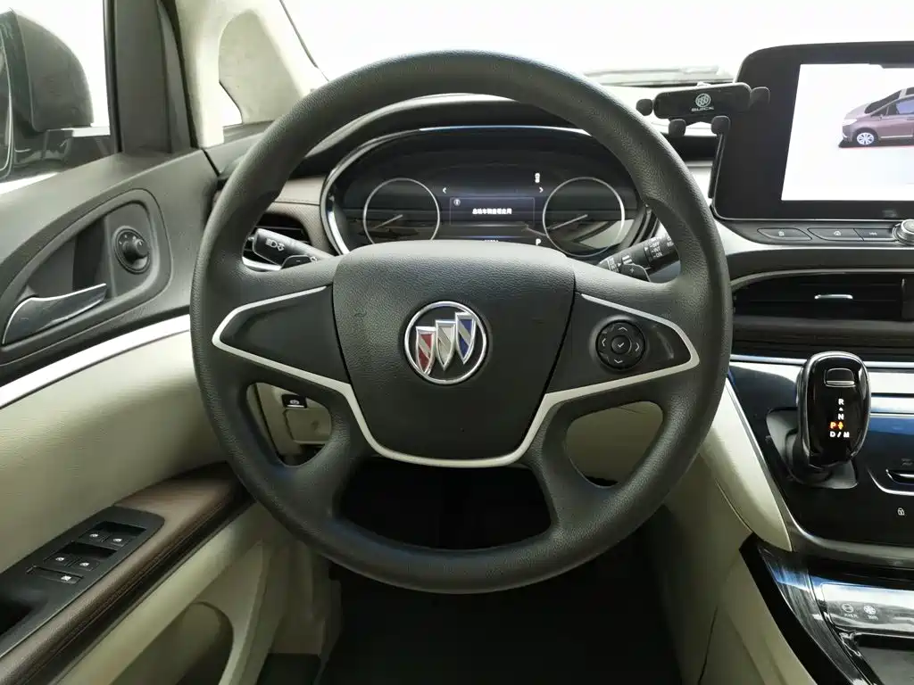 Buick GL8 — миниатюра 11