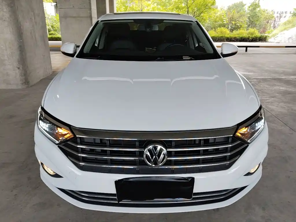 Volkswagen Sagitar — миниатюра 3