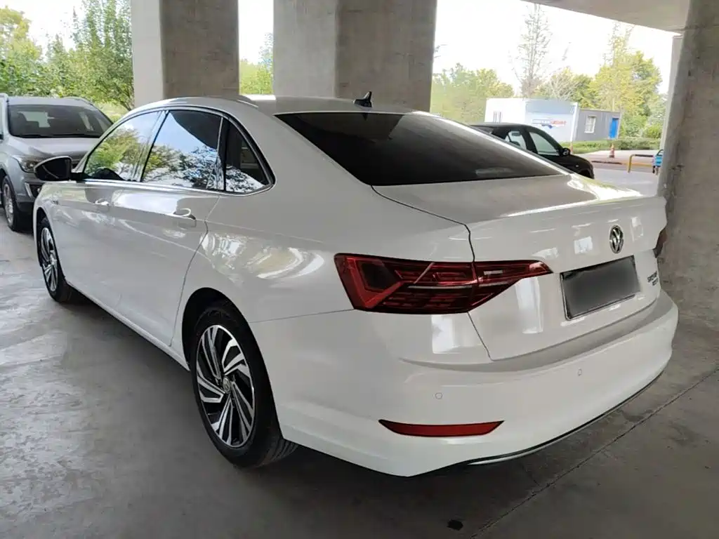 Volkswagen Sagitar — миниатюра 5