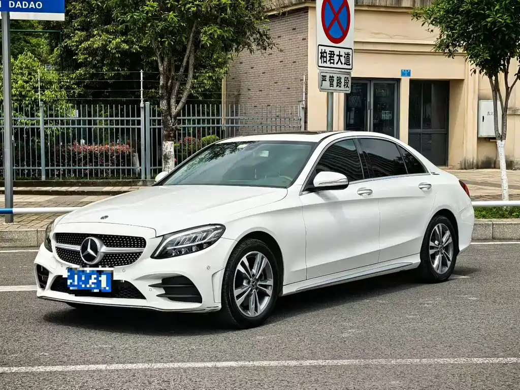 Mercedes-Benz C-Class 2019
