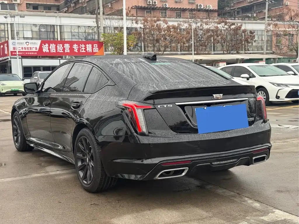 CADILLAC CT5