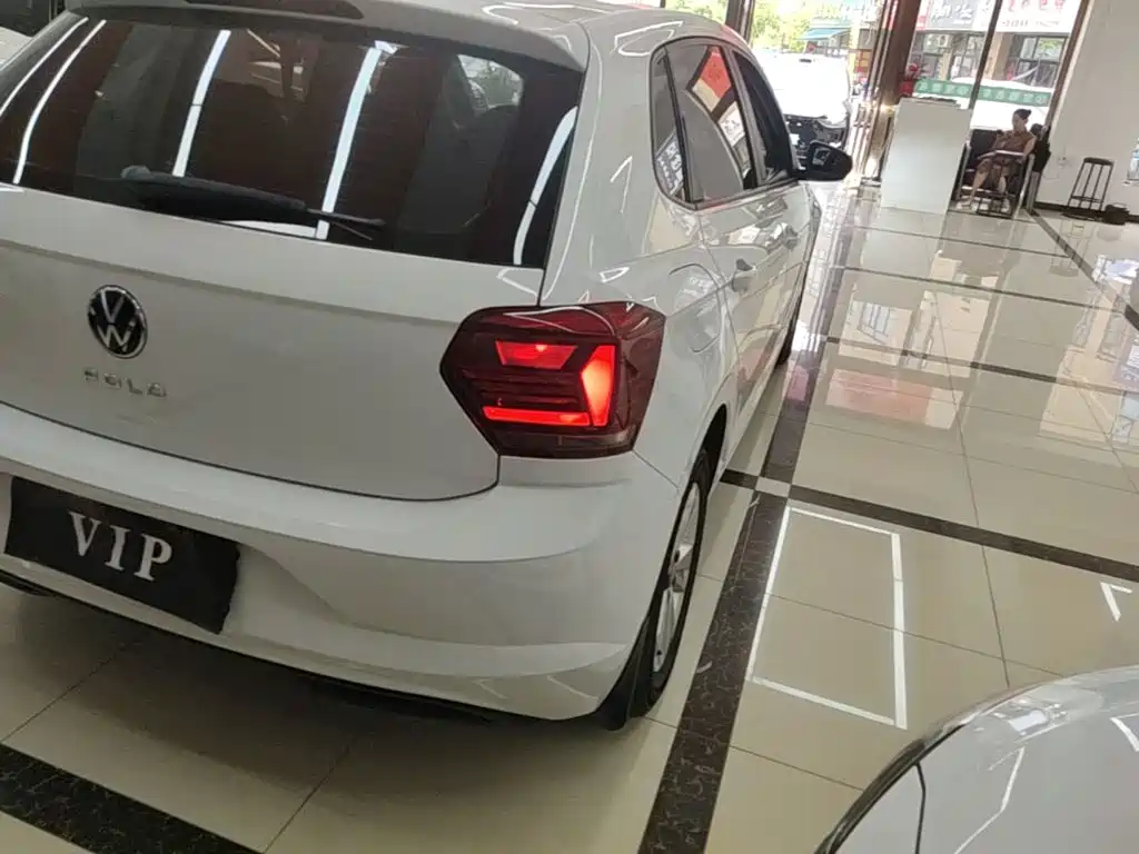 Volkswagen Polo — миниатюра 8