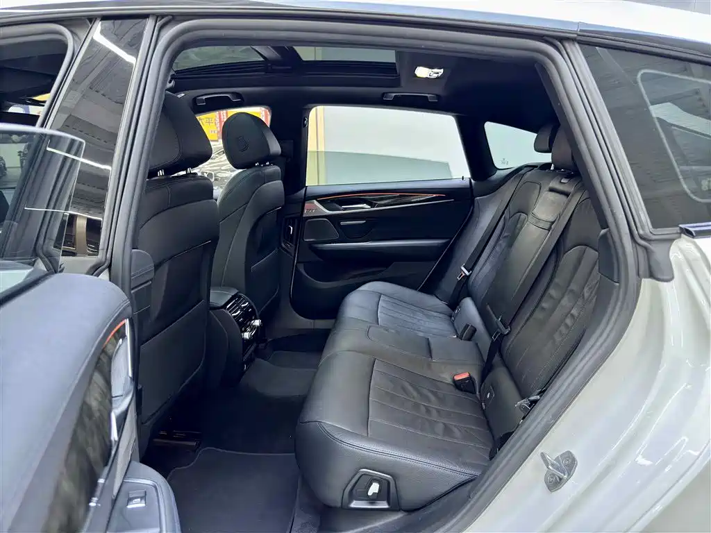 BMW 6 GT 2019 630i M Sport