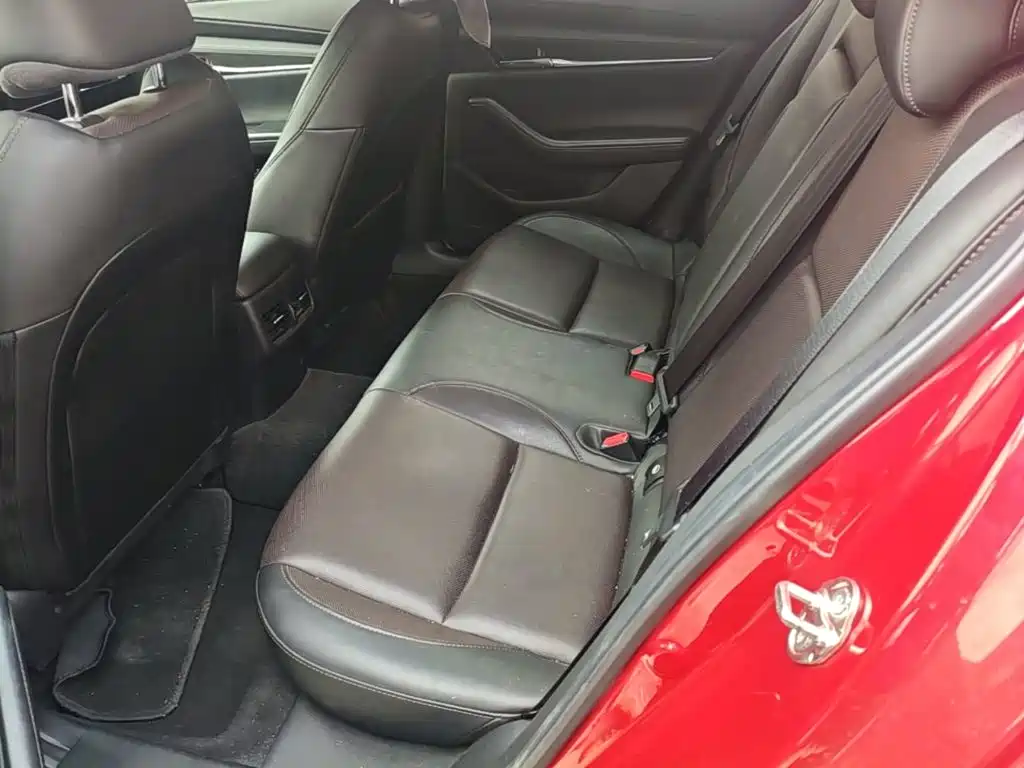 Mazda 3 Axela — миниатюра 17