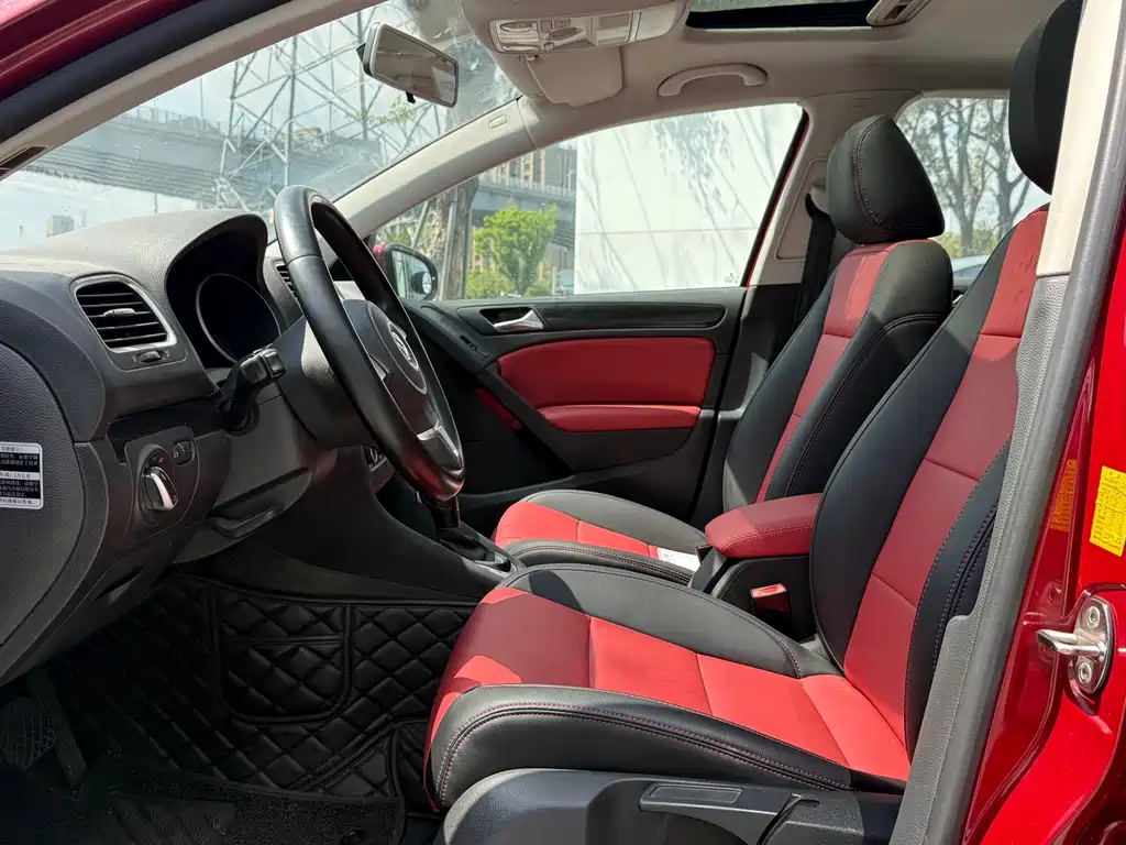 Volkswagen Golf — миниатюра 10
