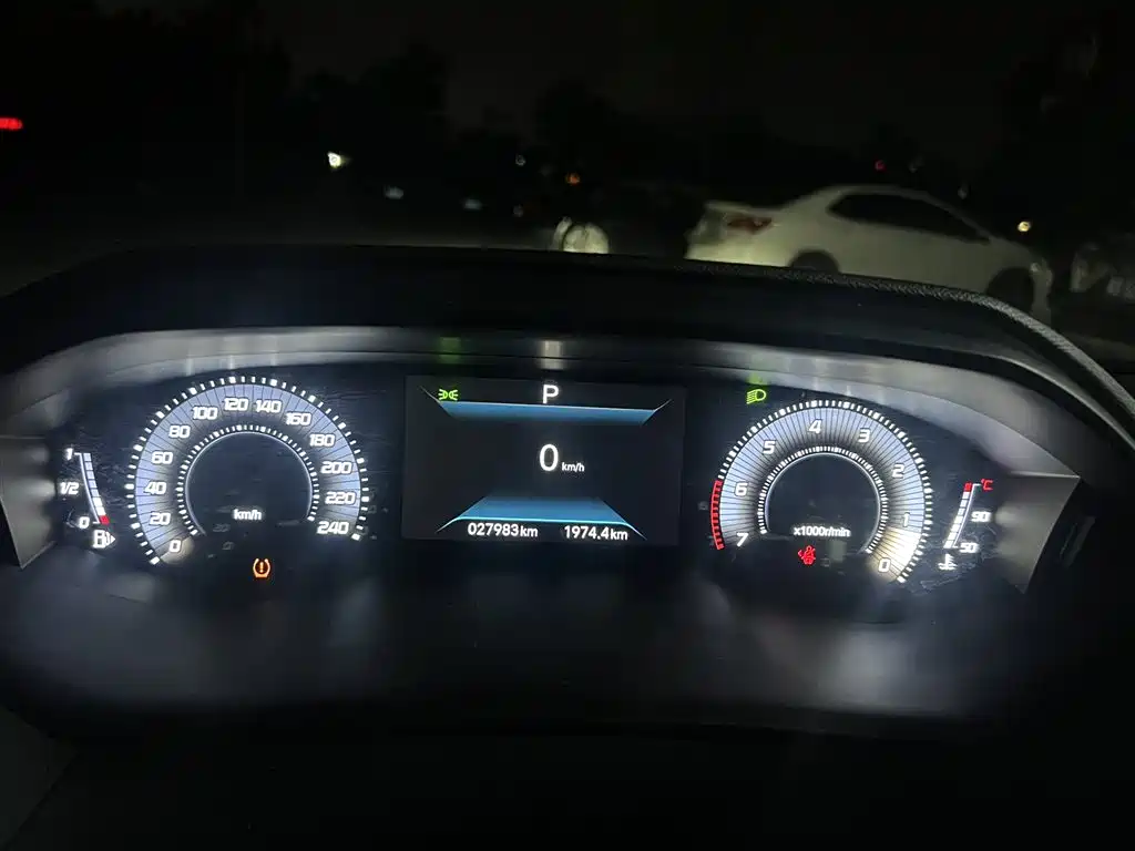 Peugeot 408 — миниатюра 9
