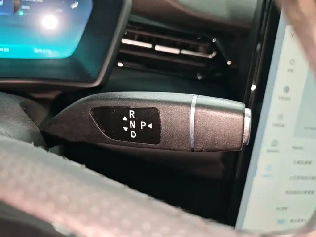 XPeng G3 — миниатюра 14