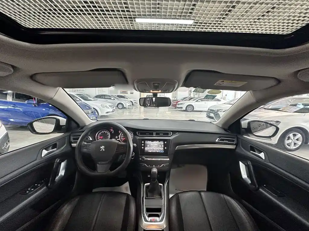 Peugeot 408 — миниатюра 11