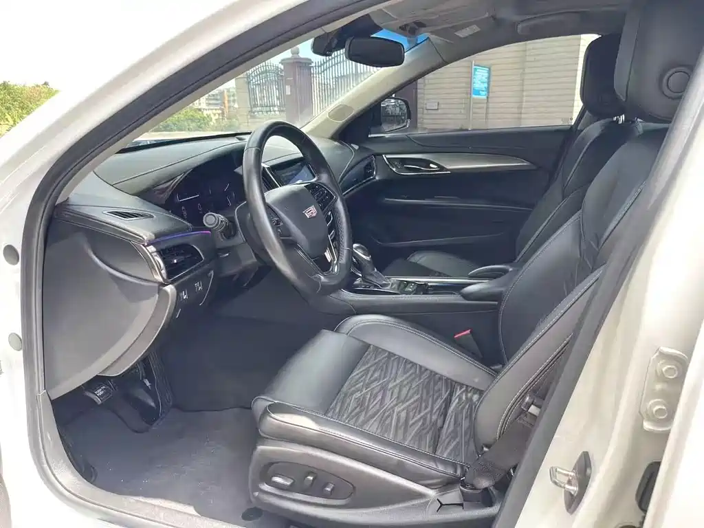 Cadillac ATS-L — миниатюра 5