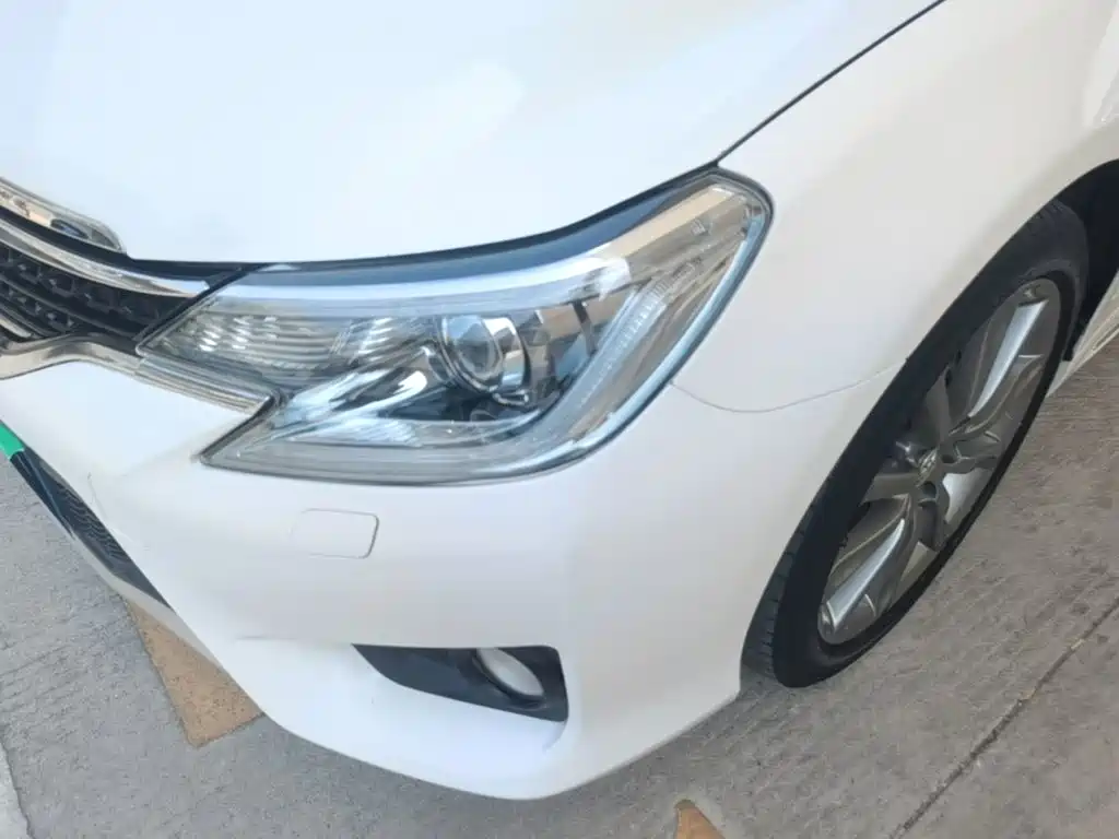 Toyota Reiz — миниатюра 24