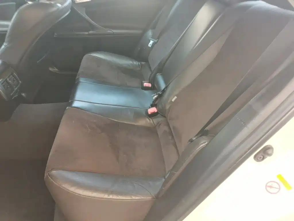 Toyota Reiz — миниатюра 17