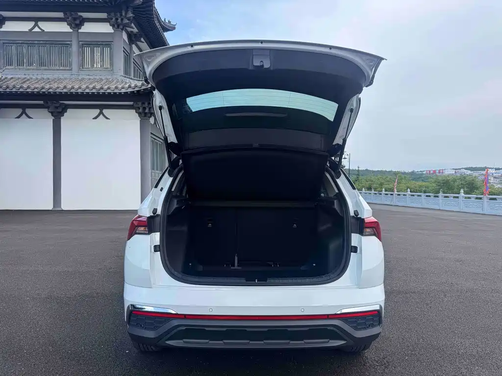 Skoda Kamiq Facelift GT 1.5L Auto Premium Enjoy Edition, фото 19