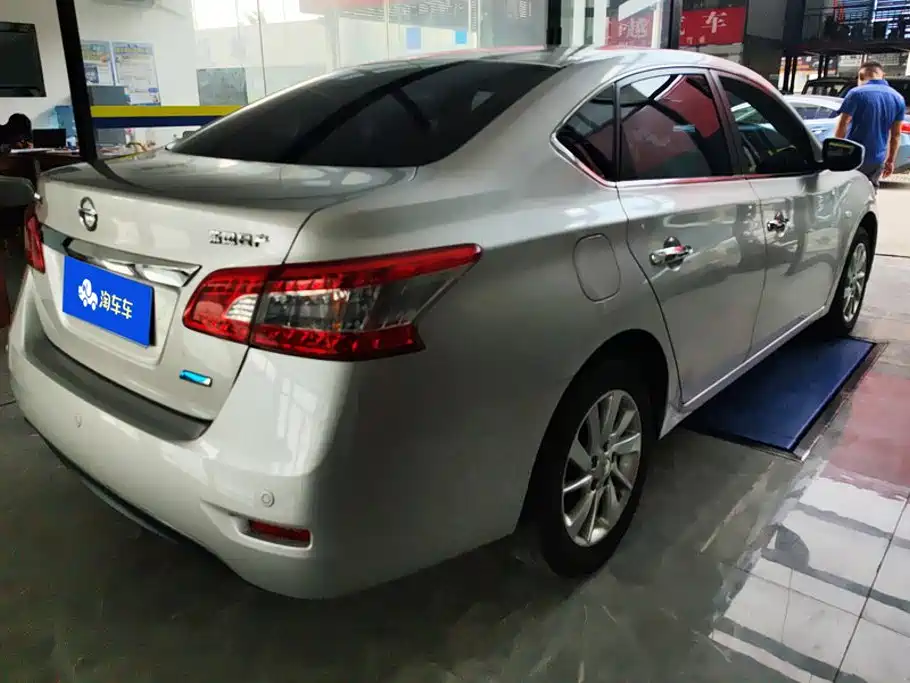 Nissan Sylphy — миниатюра 3