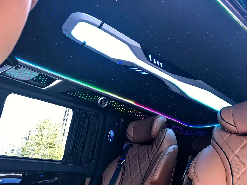 Mercedes-Benz Vito — миниатюра 11