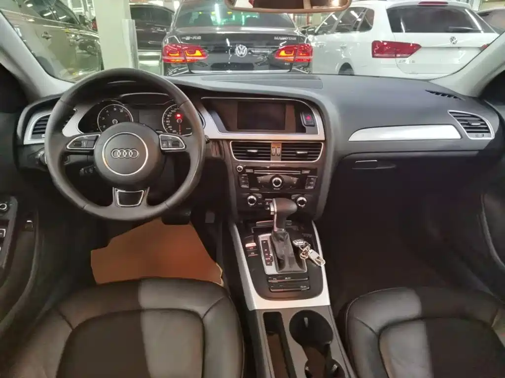 Audi A4L — миниатюра 10