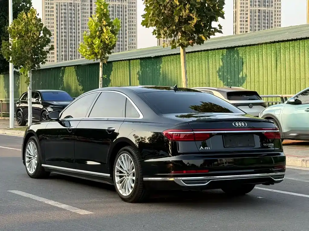 Audi A8 — миниатюра 21
