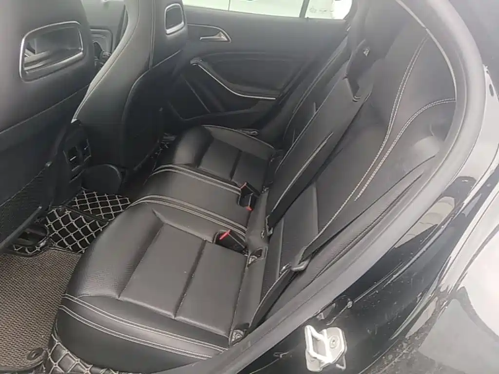Mercedes-Benz GLA — миниатюра 17