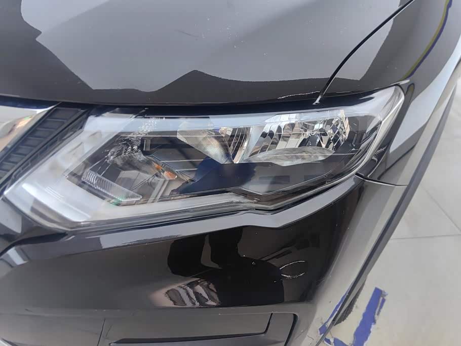 Nissan X-Trail 2.0 л 2021 г. Чёрный, пробег 22799 км
