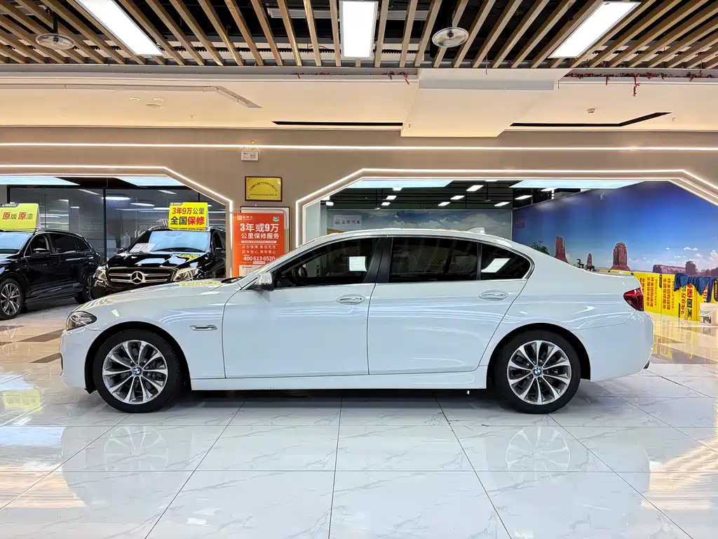 BMW 5 Series — миниатюра 2