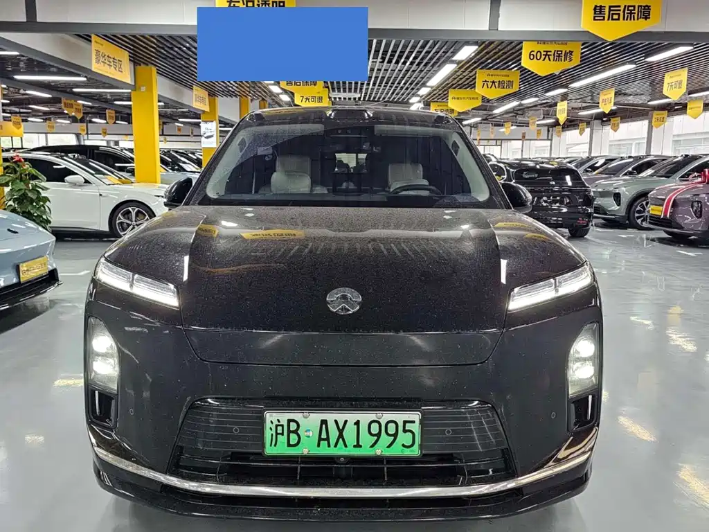 NIO ES8 2026 мест Executive
