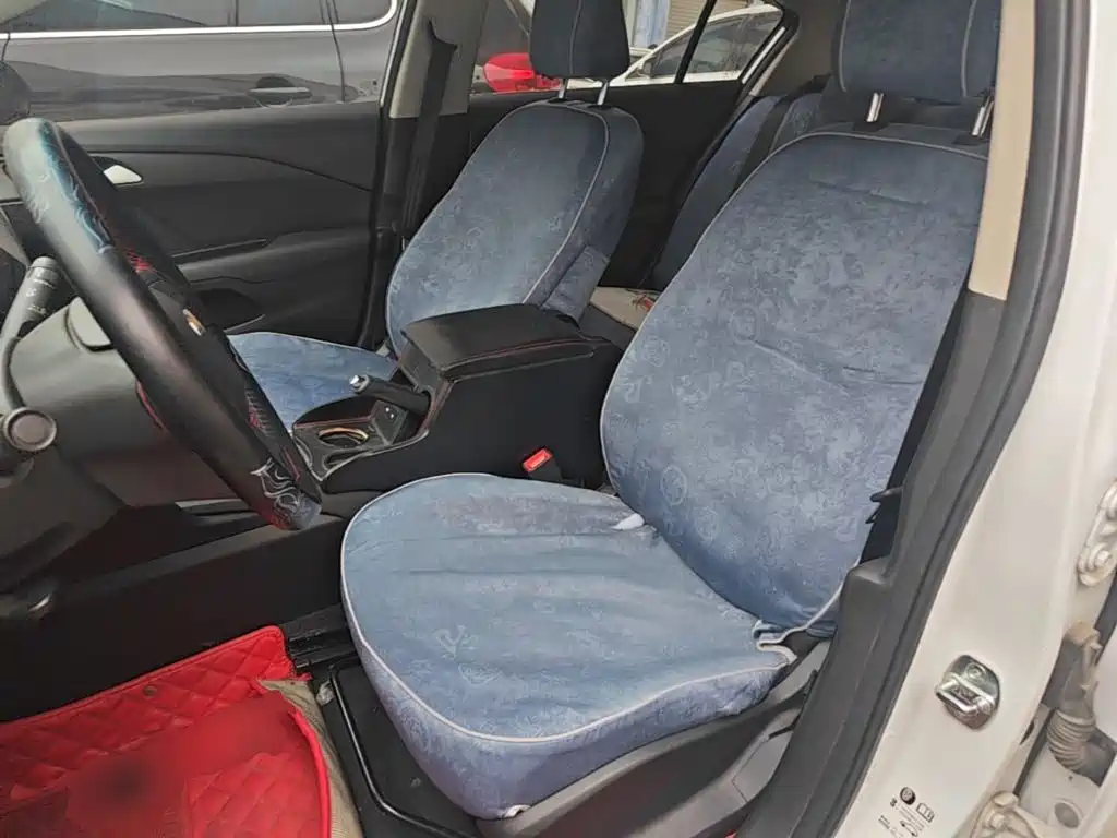 Chevrolet Cavalier — миниатюра 15