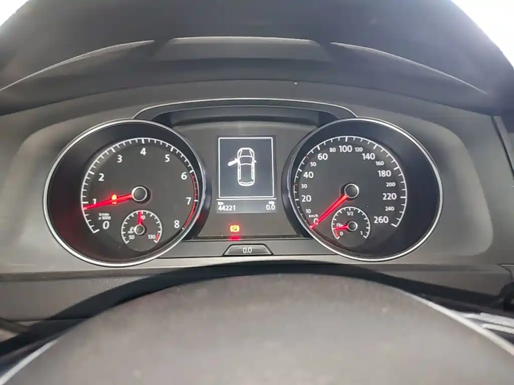 Volkswagen Golf — миниатюра 12