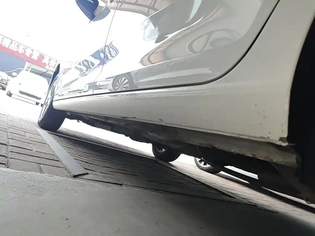 Volkswagen Santana — миниатюра 22