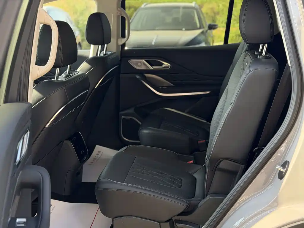 Hongqi HS7 PHEV — фотографии объявления, Фото 11