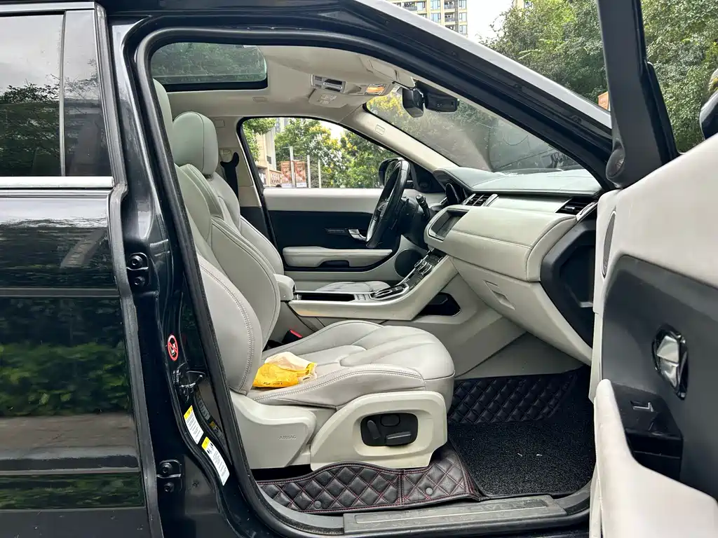 Land Rover Evoque (Import) — миниатюра 7