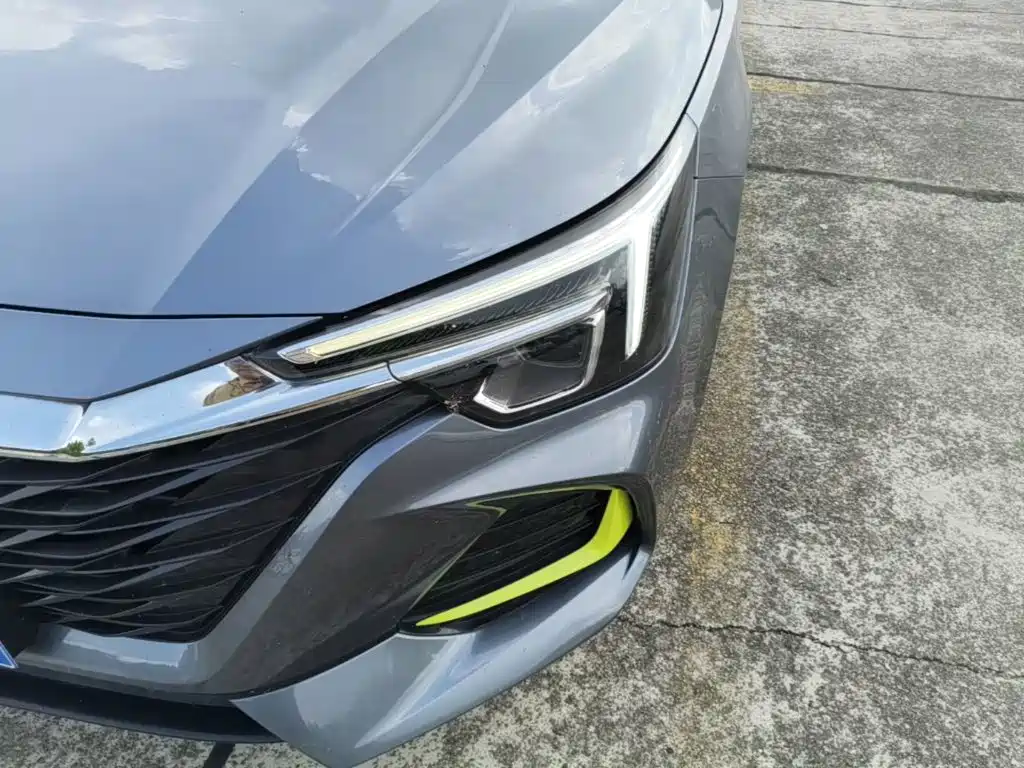 Roewe i6 MAX — миниатюра 24
