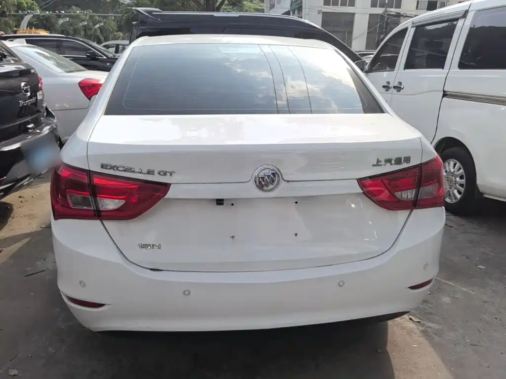 Buick Excelle — миниатюра 6