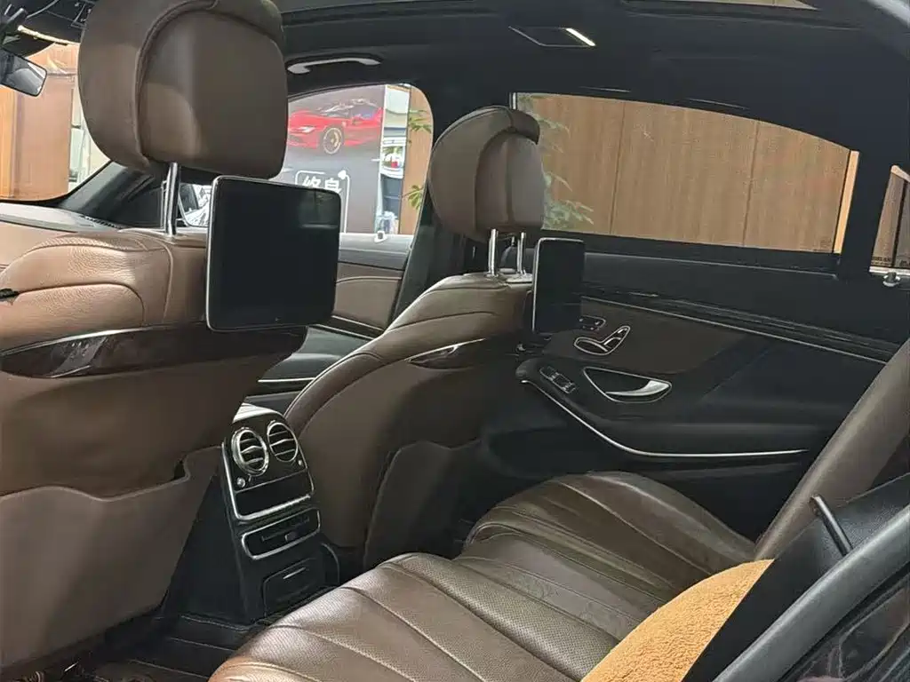 Mercedes-Benz S-Class — миниатюра 4