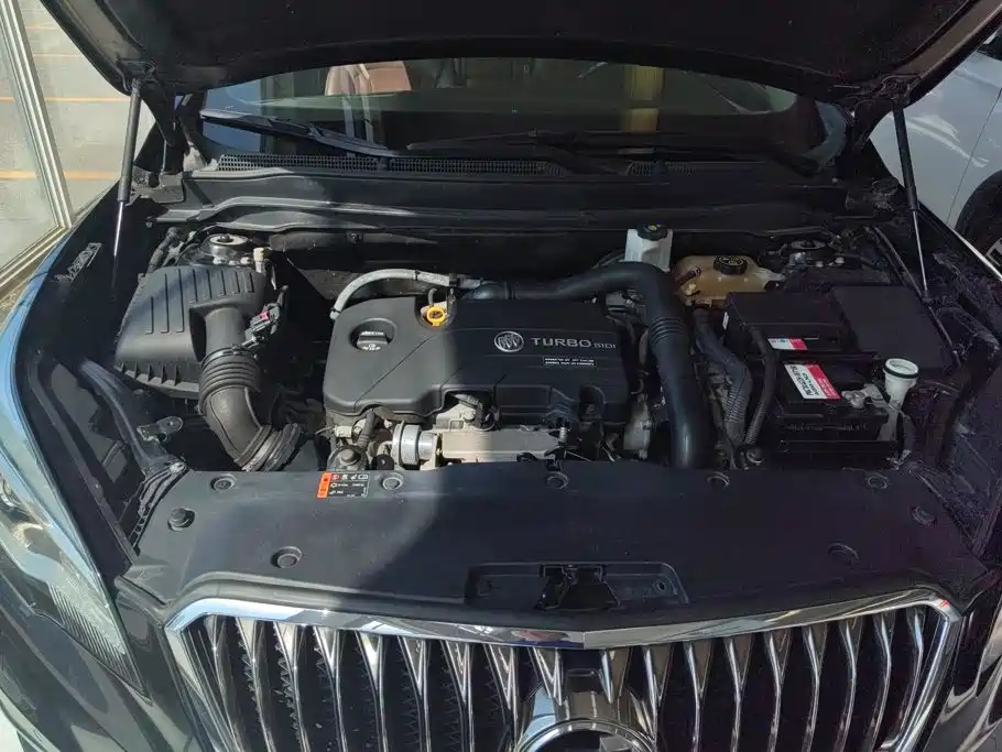 Buick Envision Plus — миниатюра 10