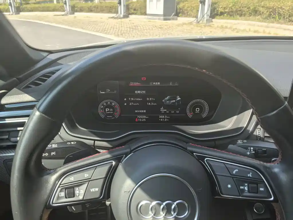 Audi A4L — миниатюра 8