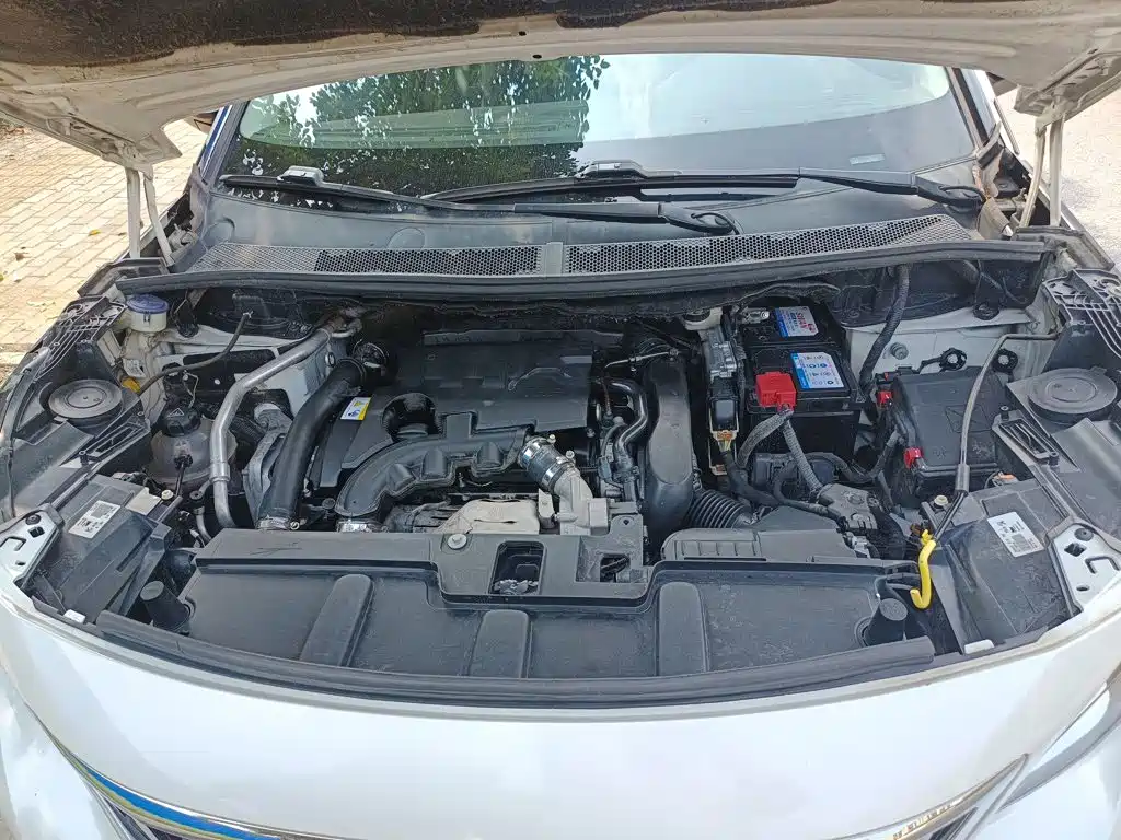 Peugeot 4008 — миниатюра 16