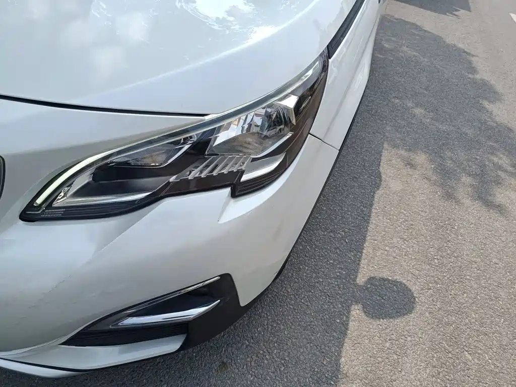 Peugeot 4008 — миниатюра 18
