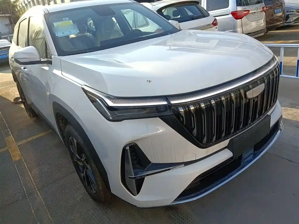 Geely Boyue L L 2025 1.5TD DCT