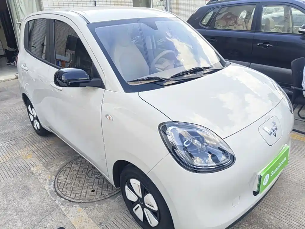 Wuling MINIEV — миниатюра 4