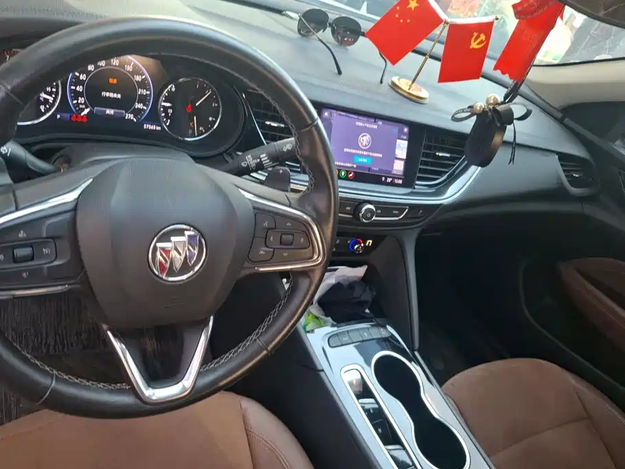 Buick Regal — миниатюра 13