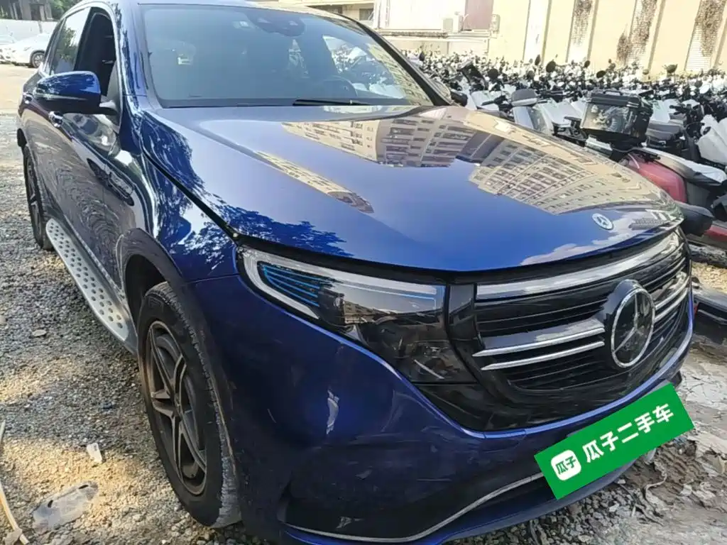 Mercedes-Benz EQC — миниатюра 4