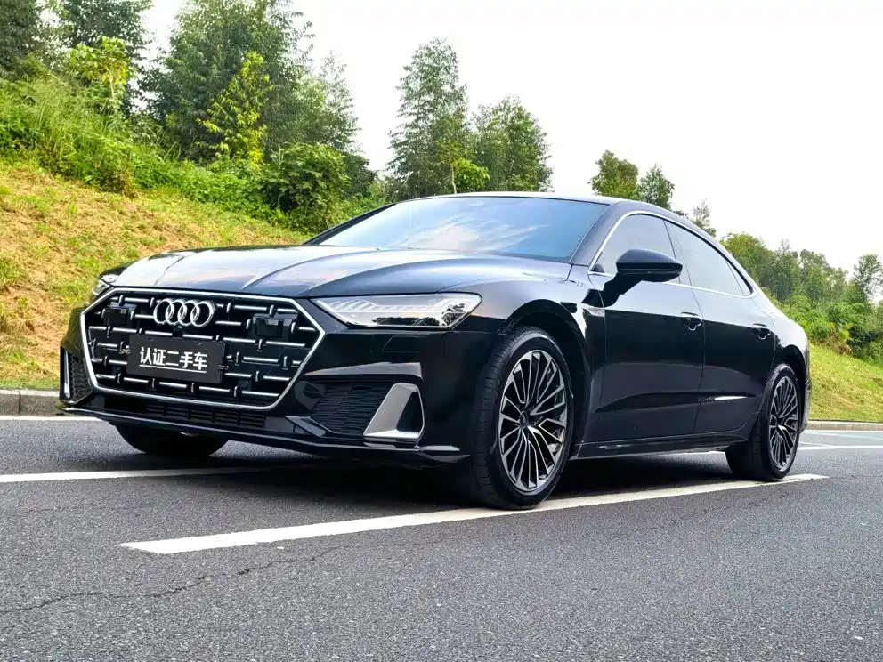 Audi A7L