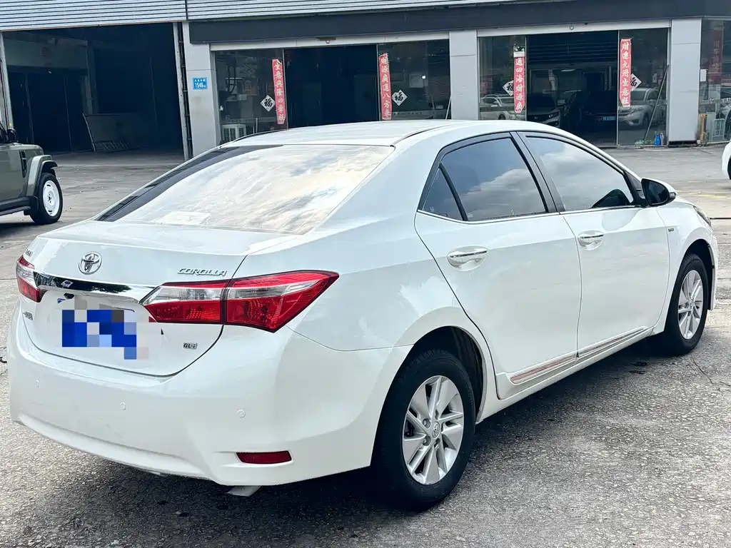 Toyota Corolla — миниатюра 4