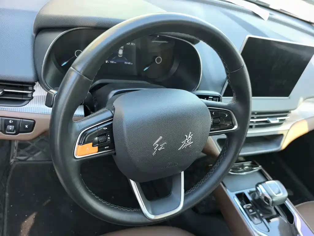 Hongqi Hongqi E-QM5 — миниатюра 13