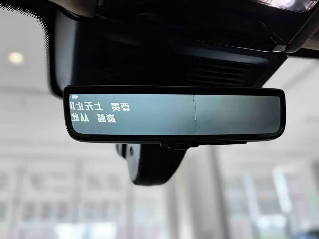 Land Rover Range Rover — миниатюра 12